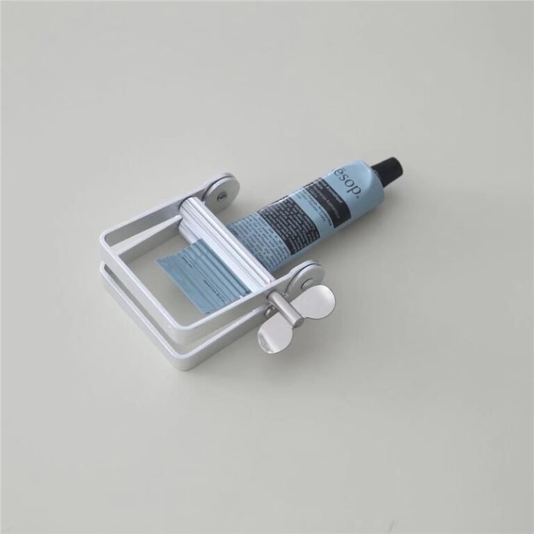 Toothpaste Squeezer For Solution Of Tube Wastage - Image 5