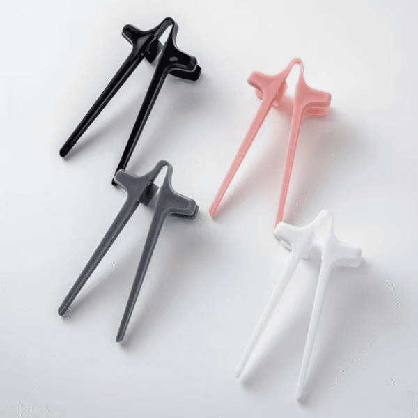 Compact Finger Chopsticks For Mess-Free Snacking - Image 9