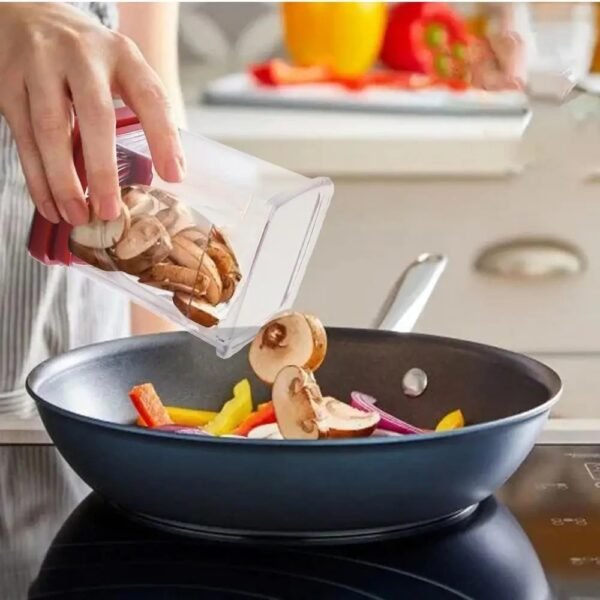 Multifunctional Fruit Slicer Cup With Push Plate, Kitchen Gadget - Image 9