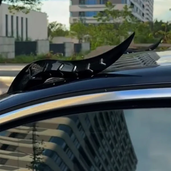 Dragon Horn Car Roof Decoration - Image 3