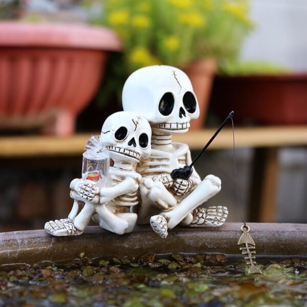 Fishing Skeleton Statue Halloween Garden Accessory - Image 7