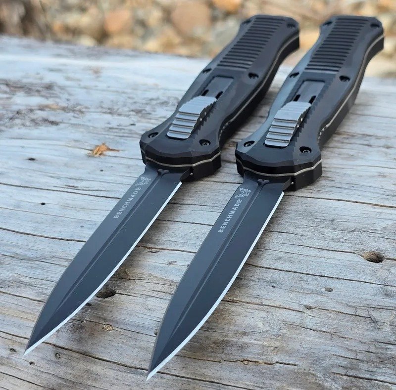Black/White D2 Plain Edge 3300BK Infidel OTF Automatic Knife - Image 3