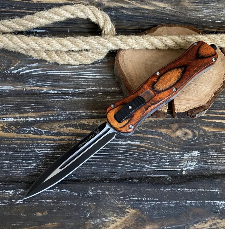 Black/White D2 Plain Edge 3300BK Infidel OTF Automatic Knife - Image 6