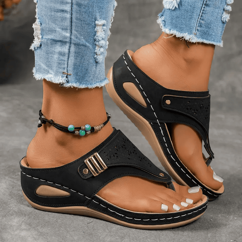 🔥Summer Sizzler Sale 50%✨⛱️Breathable mesh sports sandals with non-slip sole